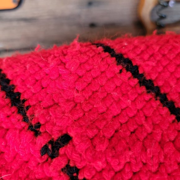 Hand Crocheted Apache Tears Pattern Afghan - Picture 2 of 4